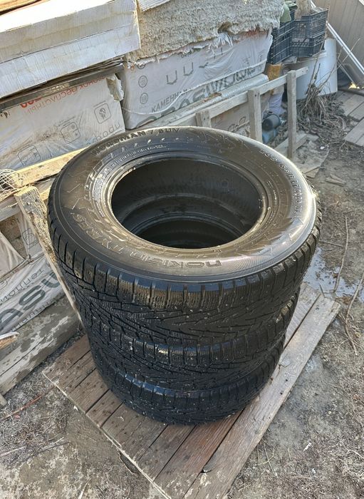 Продается пакрышка