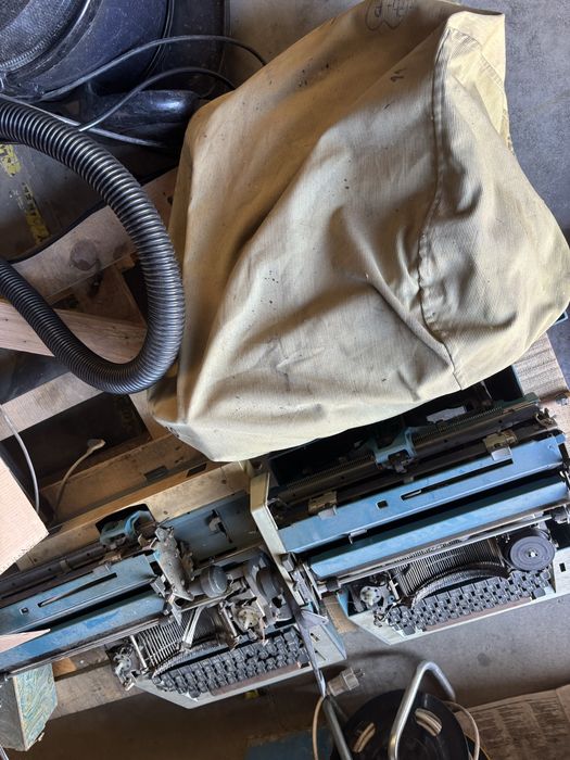 Продавам немски пишещи машини