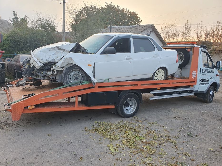 Эвакуатор работаем 24.7