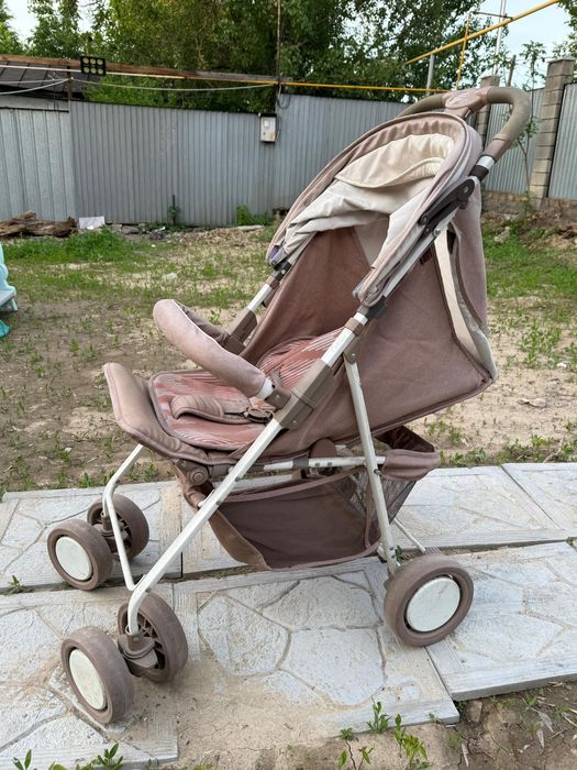 Продам коляску(десткую)