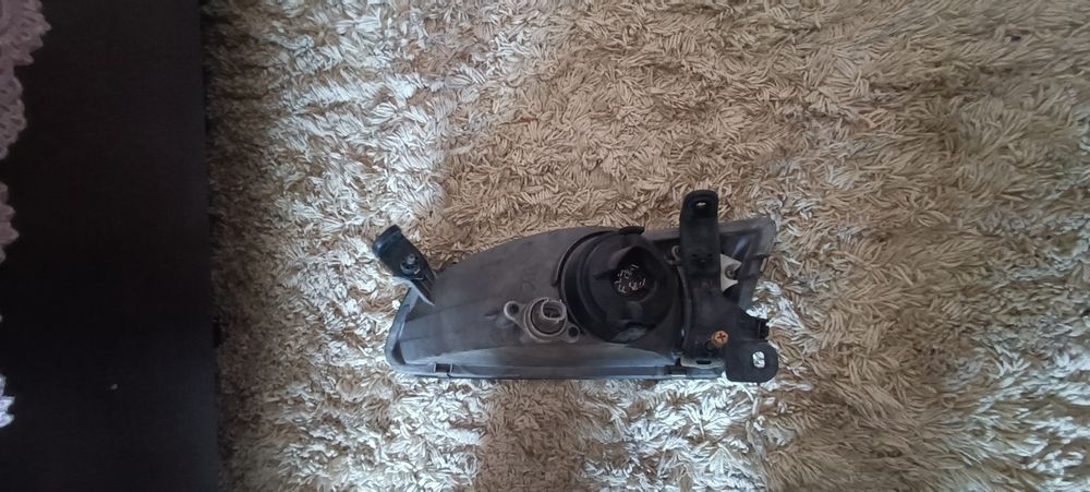 Фара правая сторона оригинал