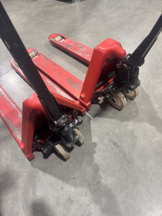 Транспалетна количка 2500кг