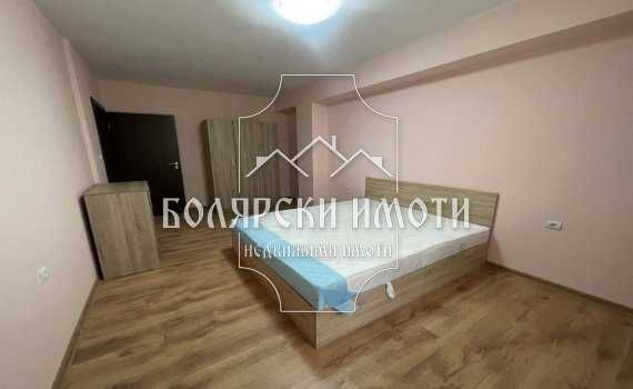 Дава се под наем Тристаен апартамент в Велико Търново, Център - 80 кв.м за 408 € - Снимка #5