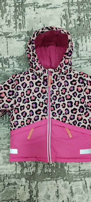 Geacă căptușită mărimea 98 nouă cu etichetă