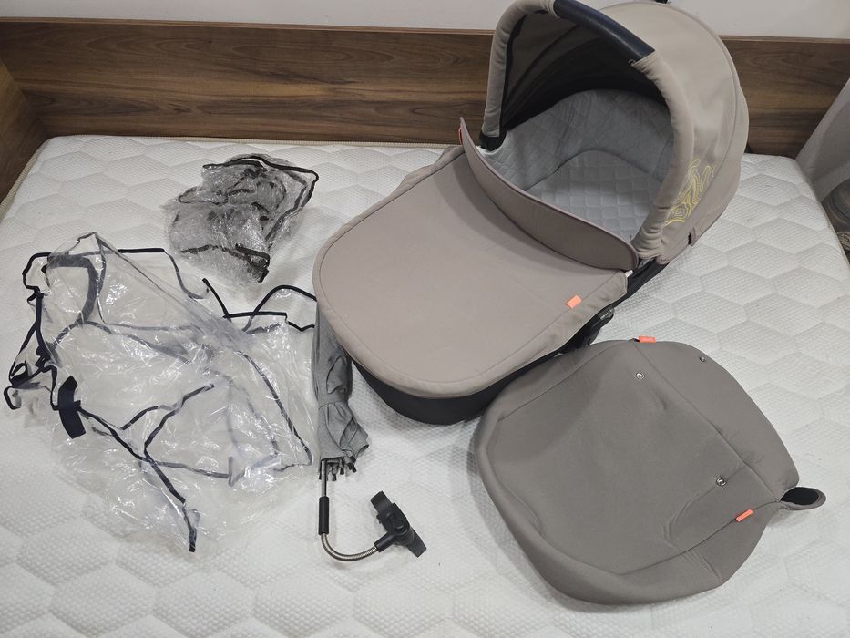 Количка Chipolino Елит