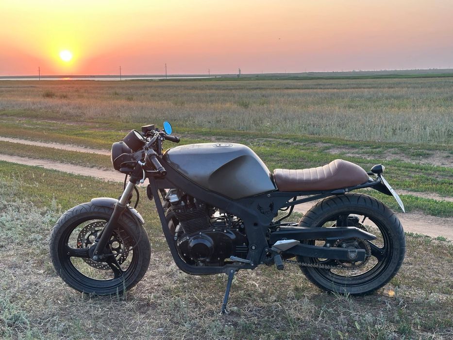 Продам мотоцикл сузуки gs500