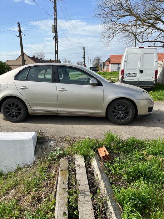 Volkwagen Jetta de vanzare