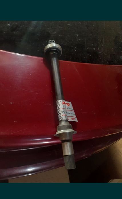 В продаже стартер на Мазду Кронос.