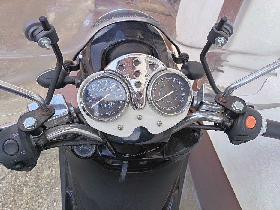 Piaggio Beverly cruiser 500