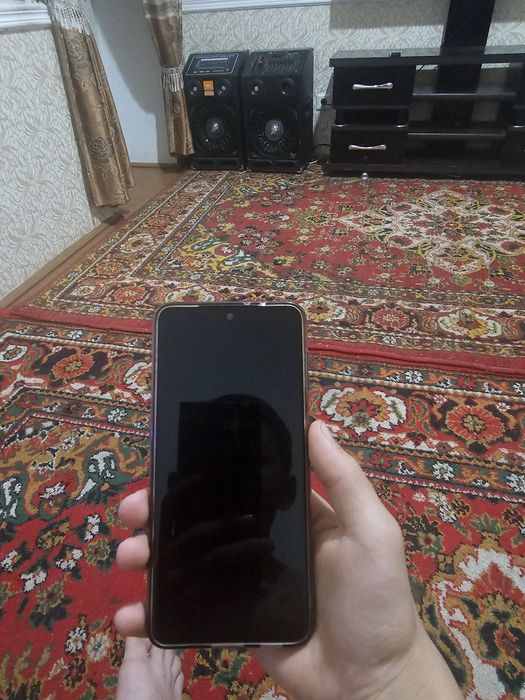 Samsung s21plus 8/256