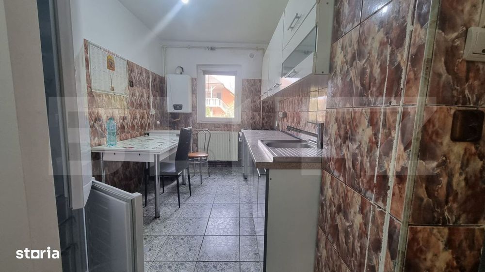 Apartament 3 camere, 56 mp, zona Lipovei