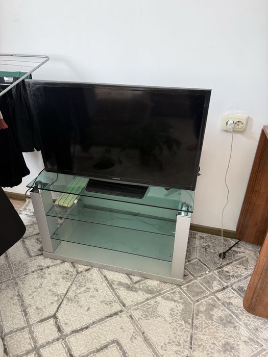 Продам телевизор
