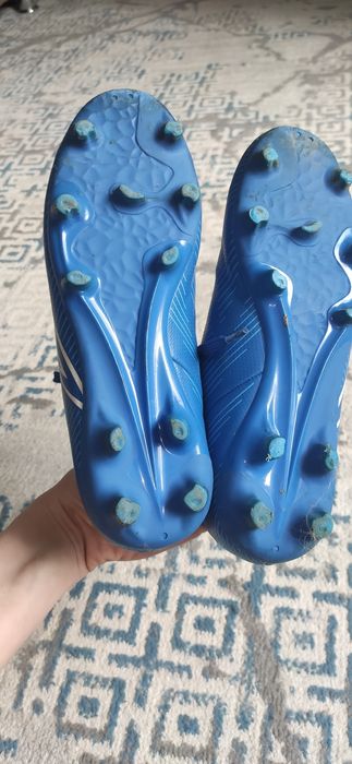 Футбольные бутсы demix