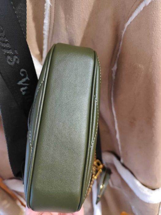 Louis Vuitton универсален аксесоар crossbody чанта от телешка кожа