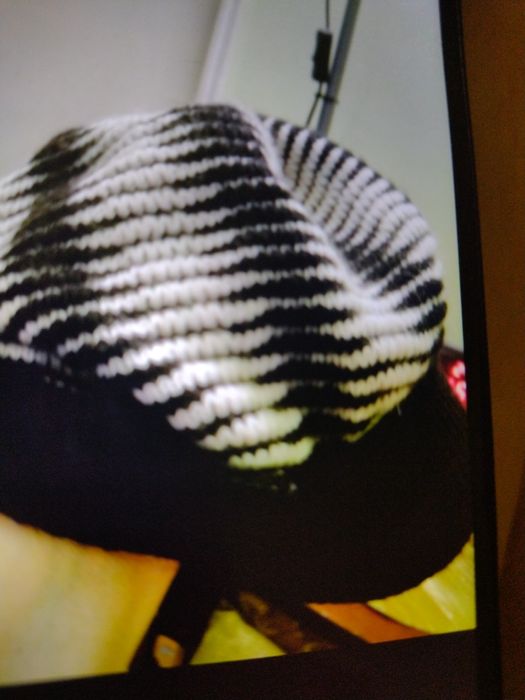 Suport metalic, genti,sepci, mohair, , bluze fuste,