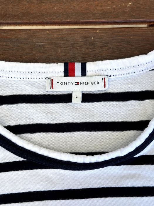 Дамска тениска Tommy Hilfiger - размер L, Отлично състояние