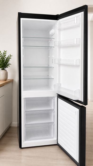 Ocazie 290 lei: Combină frigorifică Heinner HC-V268BKF+ 268 L, Less Frost, Negru, functioneaza perfect, ramas fara freon