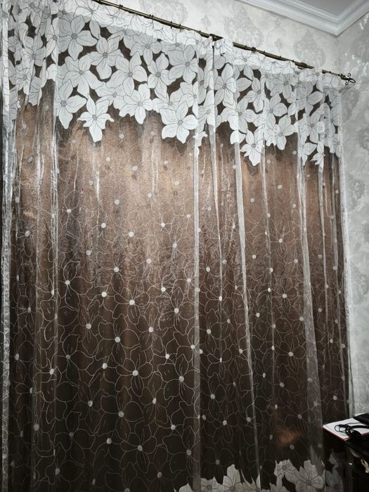 Продам комплект штор тюль и партера