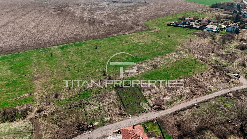 Продава се Парцел в с. Волуяк, Област София-град - 1748 кв.м за 80 €/кв.м - Снимка #1