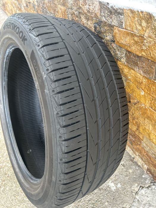 Vand 2 anvelope 245 45 19 Hankook vara