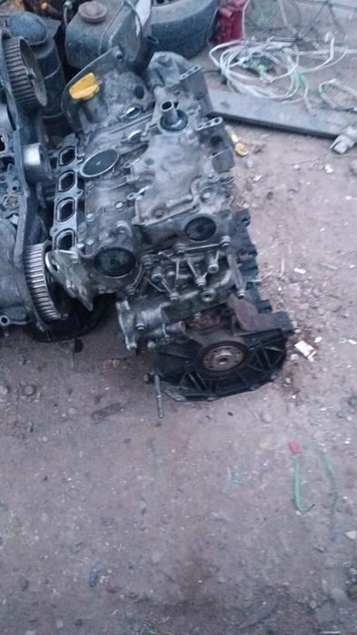 Ларгус рено матор16клап по запчастями