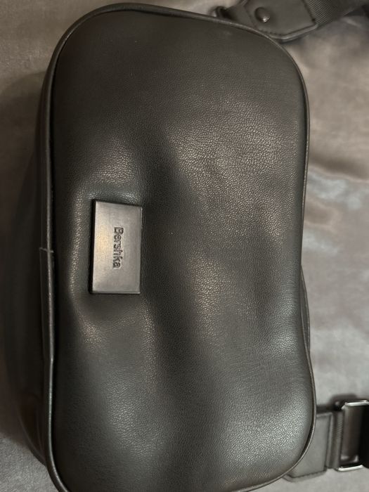 Черна чанта с 2 дръжки