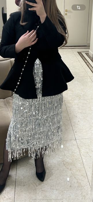 Юбка на корпаротив