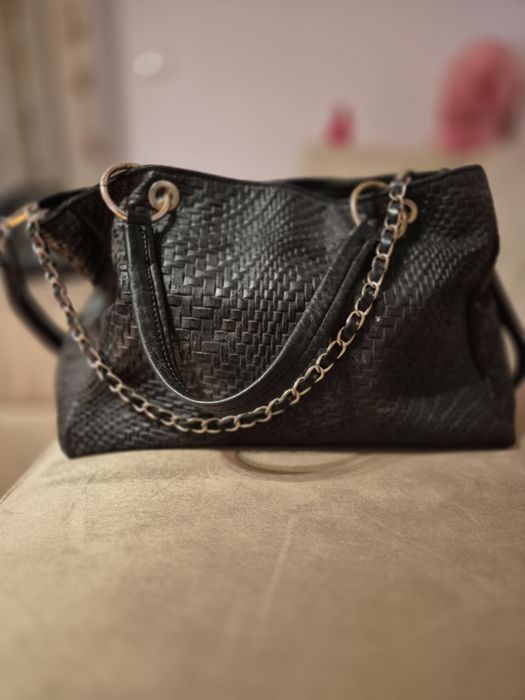 Geanta de mână si de umăr