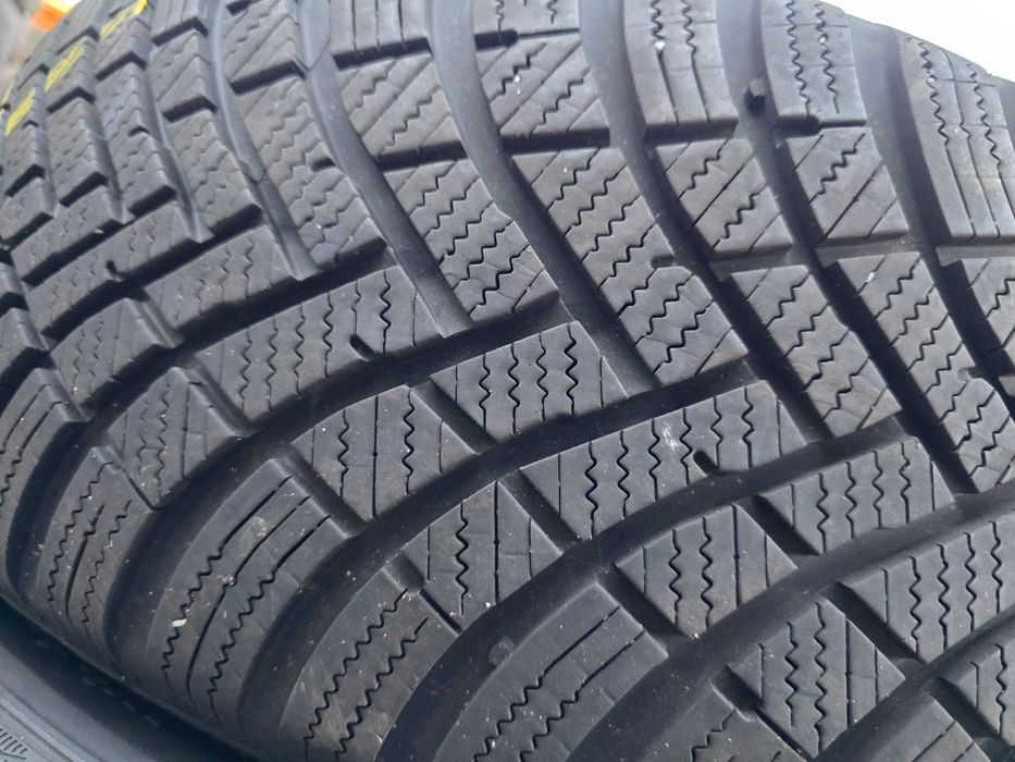 2бр Като нови зимни гуми 225 55 17 - Hankook - DOT 2023
