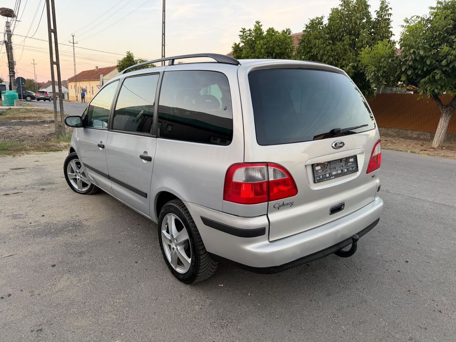 FORD Galaxy 2005 — imagine 3