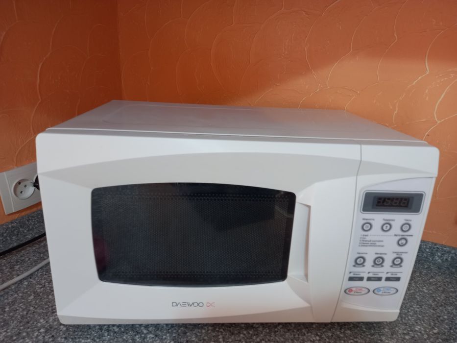 Микроволновка Daewoo