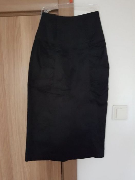 Елегантна пола