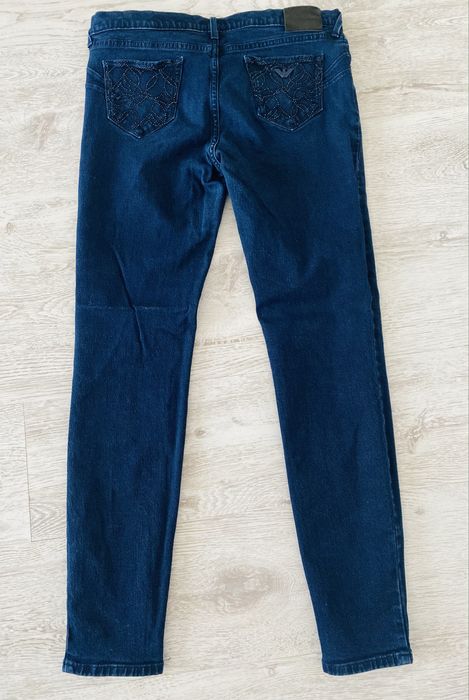 Blugi Armani Jeans - stare impecabila, ca noi, marime 31 (merg M-L)