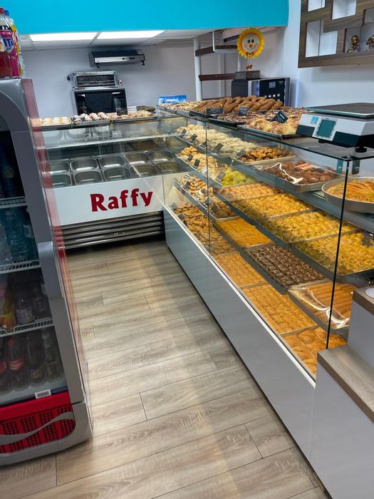 ЕКСКЛУЗИВНО ПРЕДЛОЖЕНИЕ: Продажба на разработена сладкарница