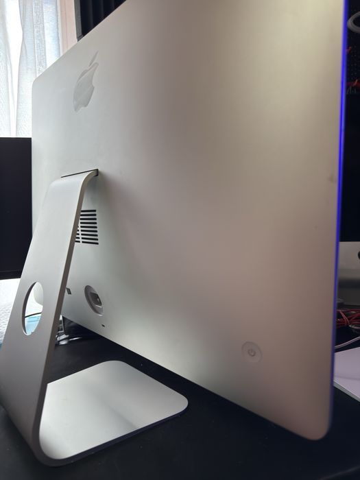 iMac 21,5 inch Late 2012 (cititi descrierea!)