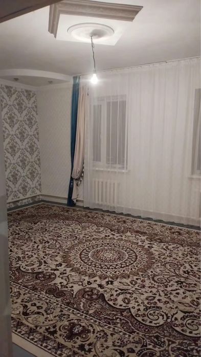 5 бөлмелі жер үй сатылады.