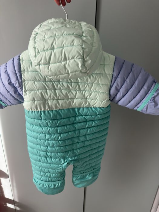 Combinezon bebe Columbia 6–12 luni (reversibil)