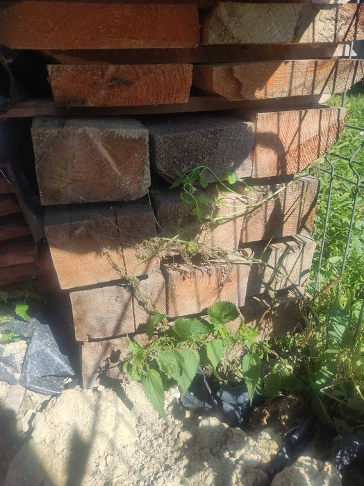 Scândură uscata dulap și țol