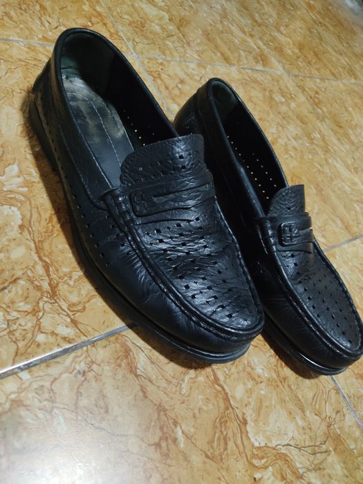 Erkaklar  oyoq kiyimi holati yaxshi 43 razmer