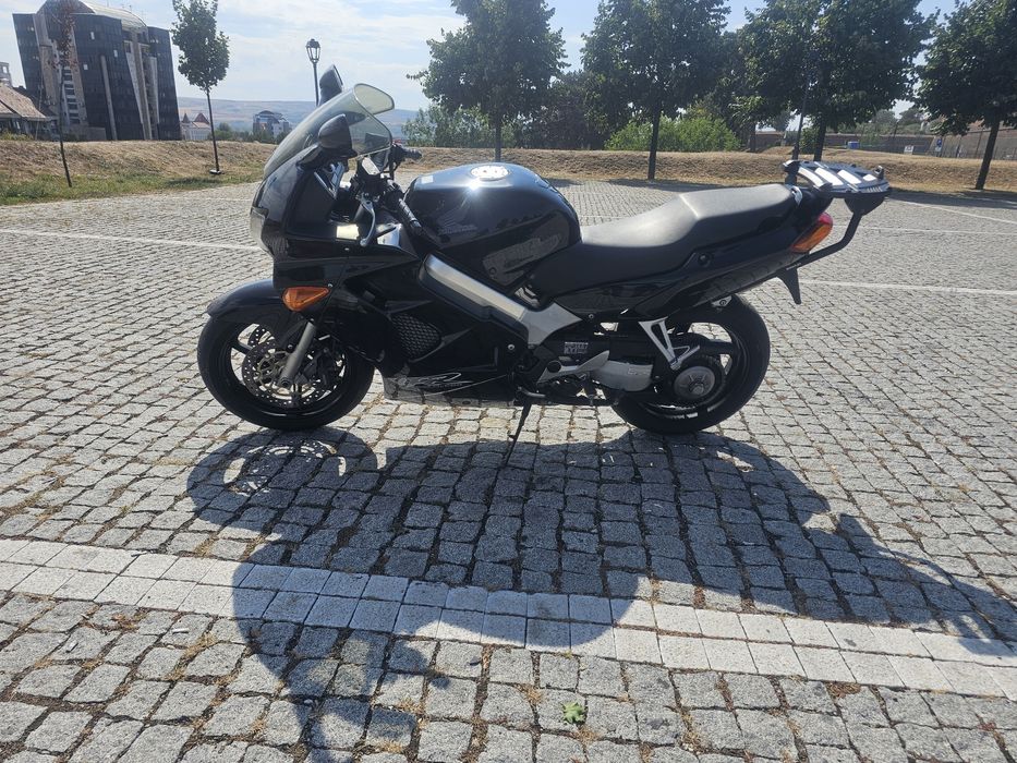 Honda VFR 800 Fi/cbs RATE FIXE