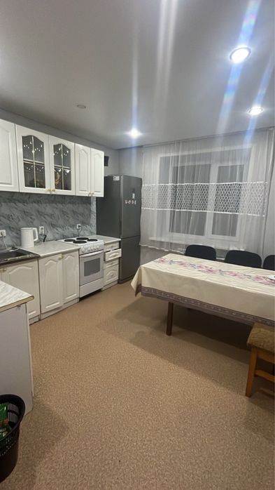 Сдаётся трёхкомнатная квартира