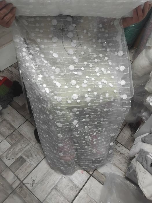 Perdele cu broderie
