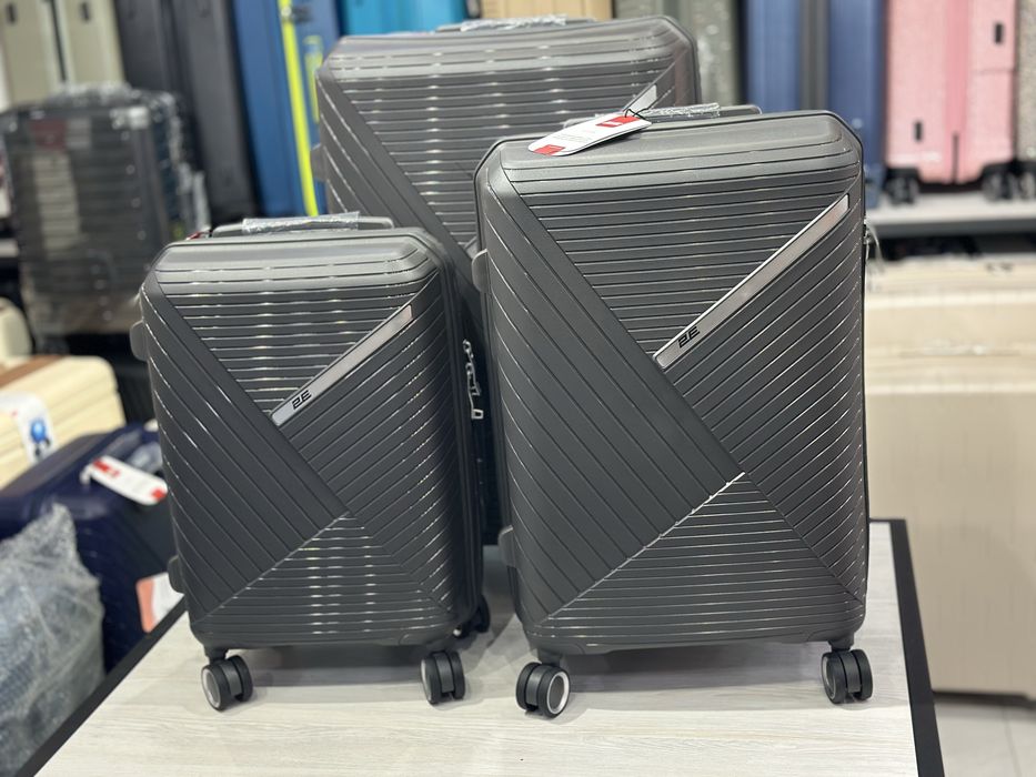 Качественные чемоданы из полипропилена