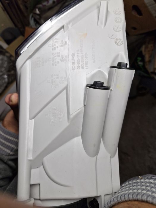 Фар за Шкода Октавия 2