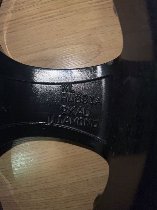 Продам дискиR16  5/112 цо 57,1