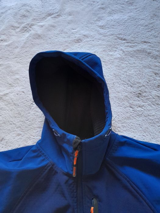 Superdry Woterproof мъжко яке S размер.