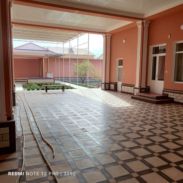 Кукон шахар Аэропорт худудида ( коттедж) янги ховли сотилади.