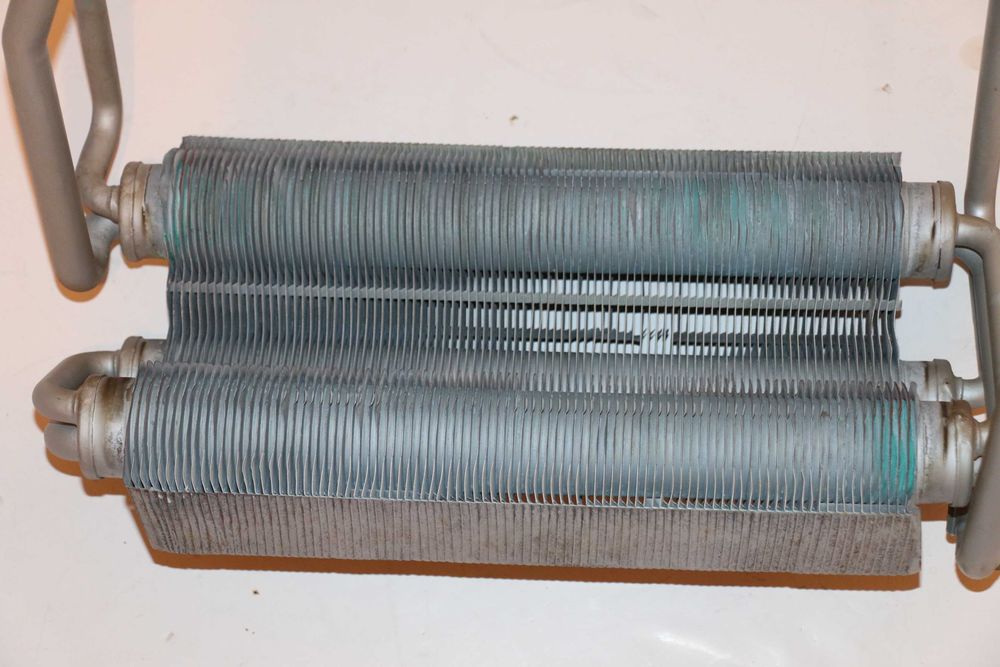 Schimbator de caldura bitermic centrala Ferroli DomiCompact F24D F30D