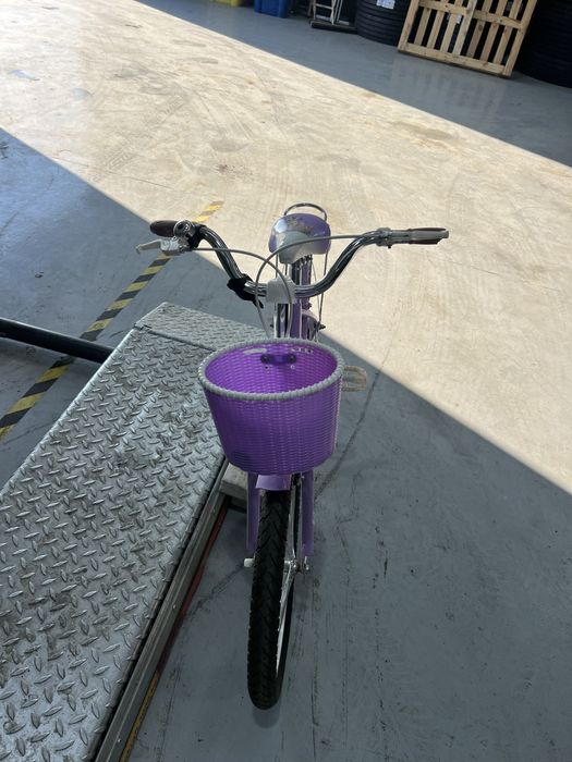 Vand bicicletă, aproape noua