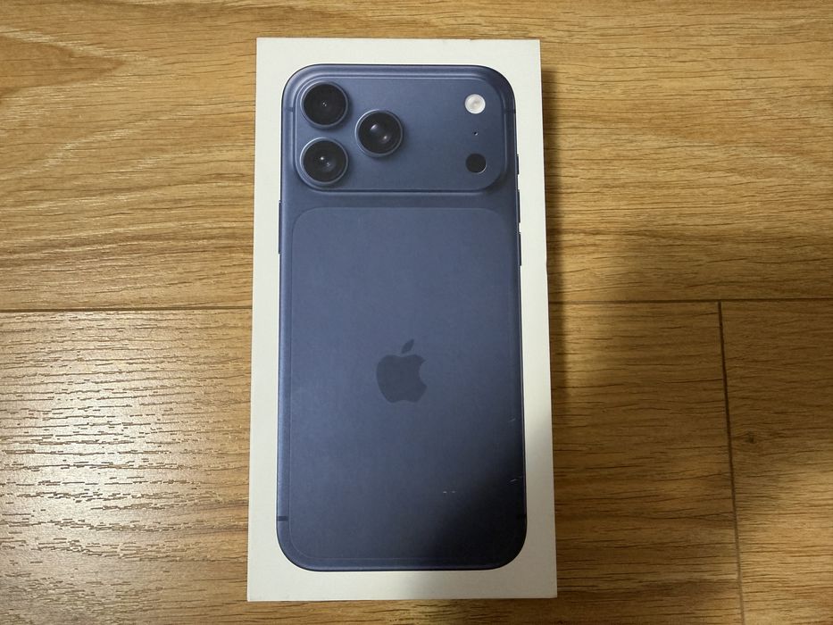 iPhone 17 pro max 512 Deep Blue Официален Technopolis 2г. Гаранция